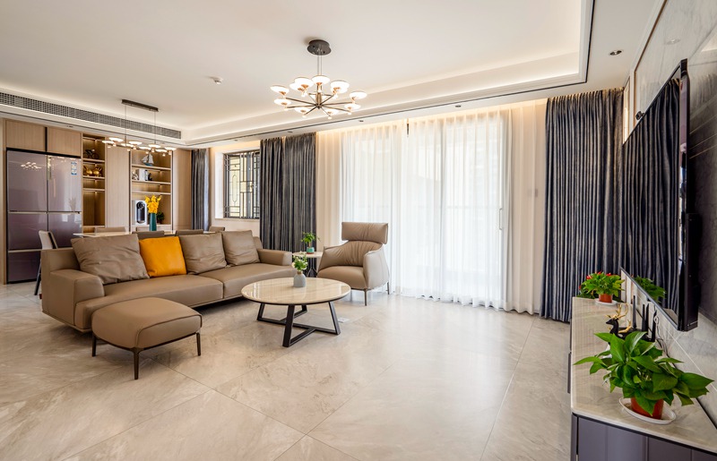 財(cái)富城130平現(xiàn)代風(fēng)格